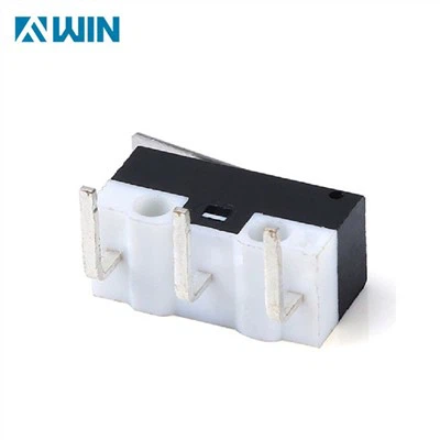 Taisnā leņķī 3 kontaktu mikro slēdzis